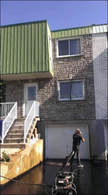Stacks Image 111375
